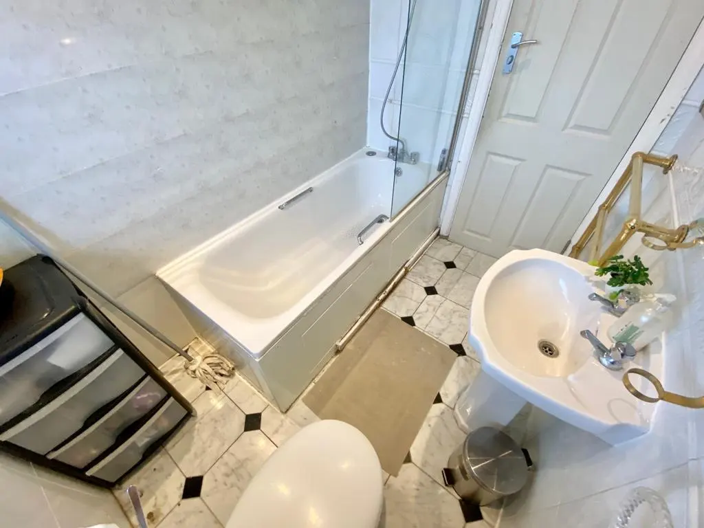 Double room near Willesden Green